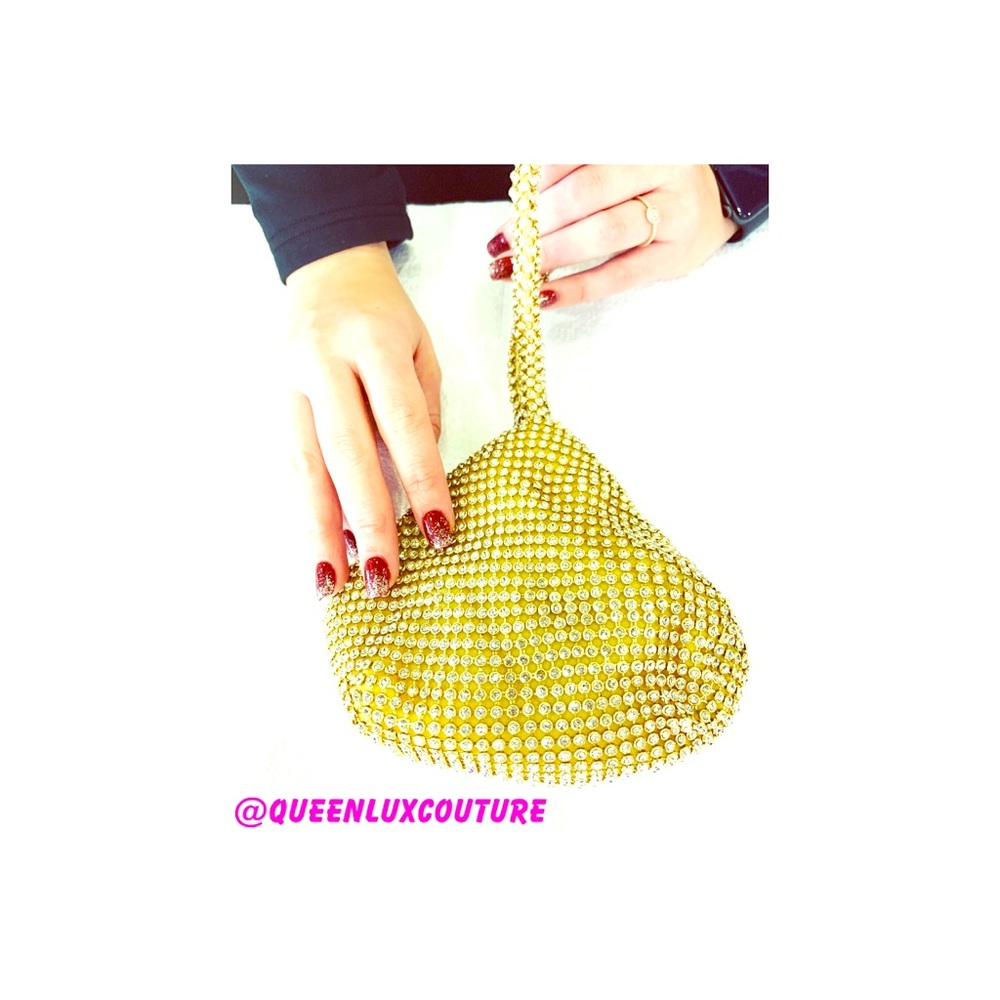 Bedazzle clutch